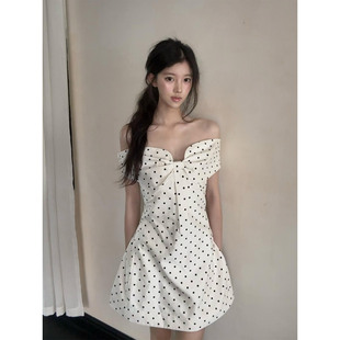 微胖纯欲风缎面波点一字肩连衣裙女25年夏季 XZY 收腰蝴蝶结生日裙
