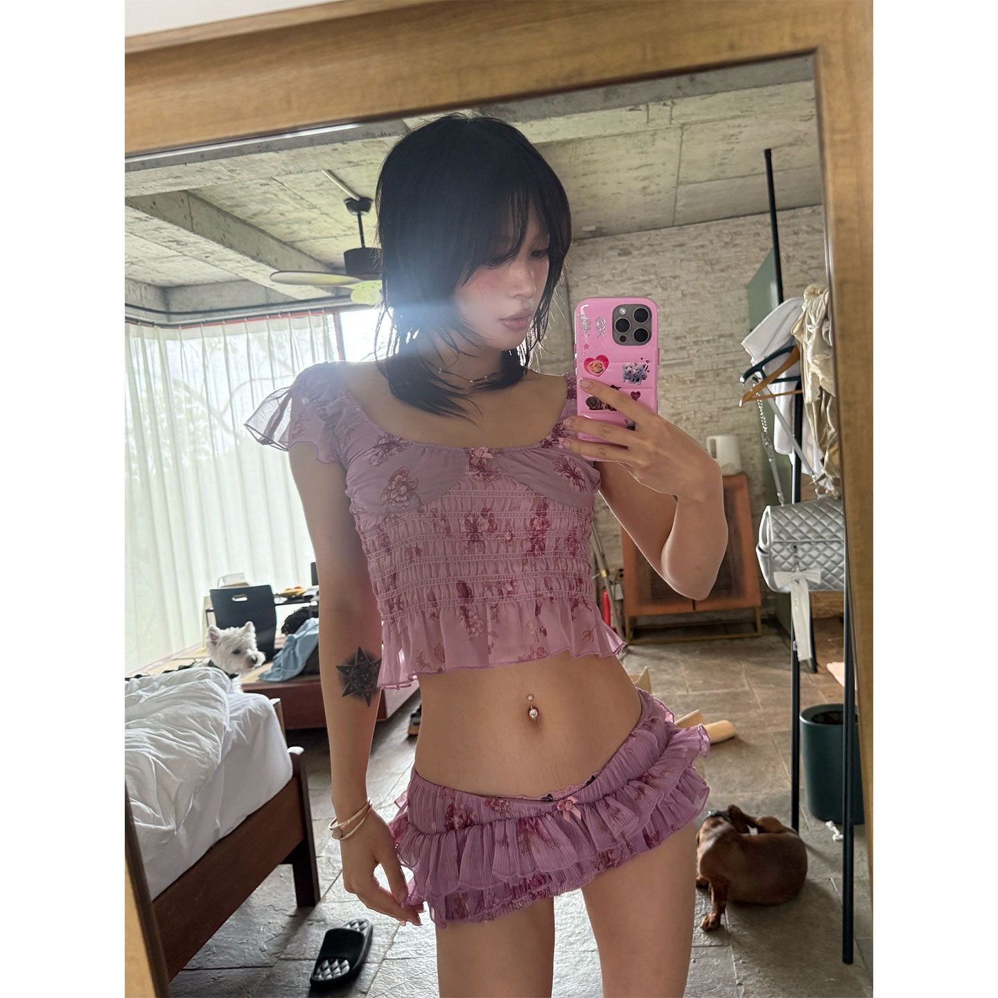 微胖纯欲性感褶皱印花小飞袖上衣