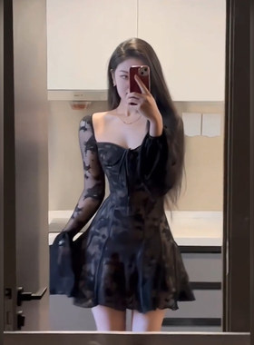 法式甜辣妹性感蕾丝拼接连衣裙