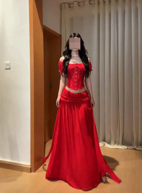 XZY 微胖辣妹性感红色一字肩绑带鱼骨上衣女氛围感海边度假两件套