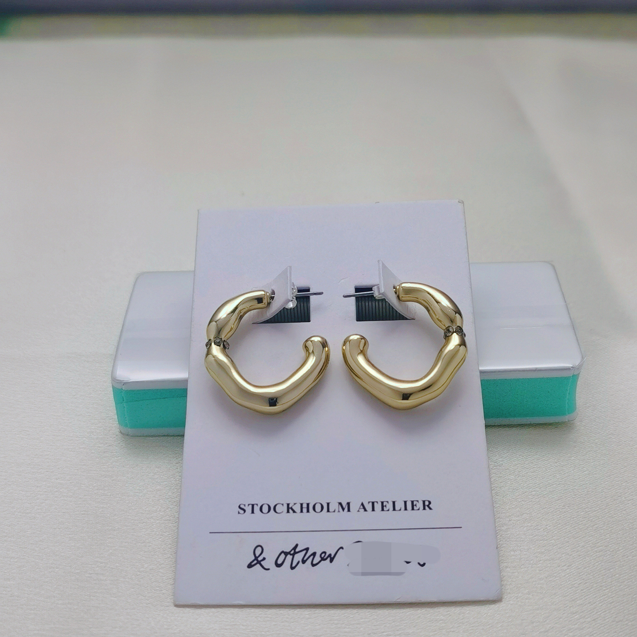 ZX外贸原单正品折扣otherstories/os镀真金个性复古高级感耳环图片