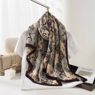 2026新款韩版复古腰果花围巾女柔软舒适百搭时尚洋气压皱披肩围脖