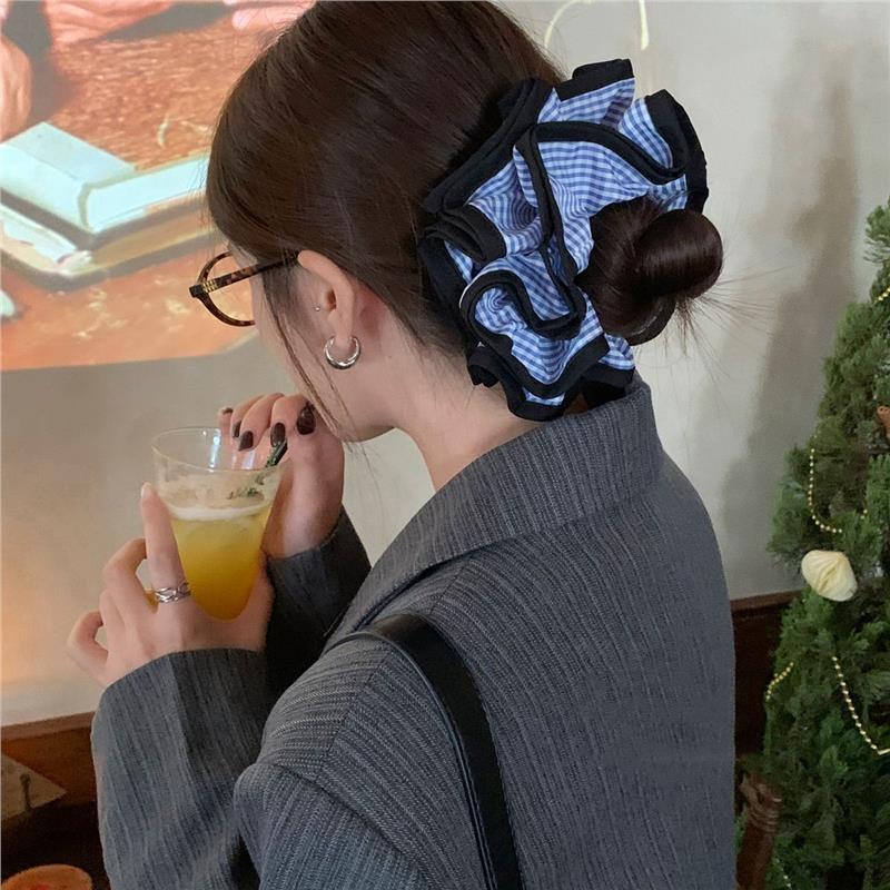 蓝色格子双层荷叶边大肠发圈