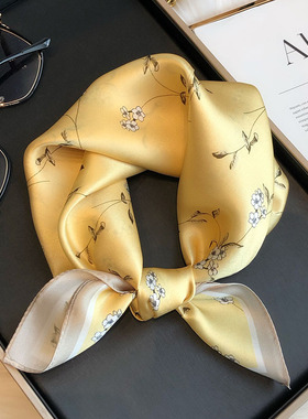 黄色真丝丝巾高级感小方巾春秋款时尚100%桑蚕丝小领巾搭衬衫工装