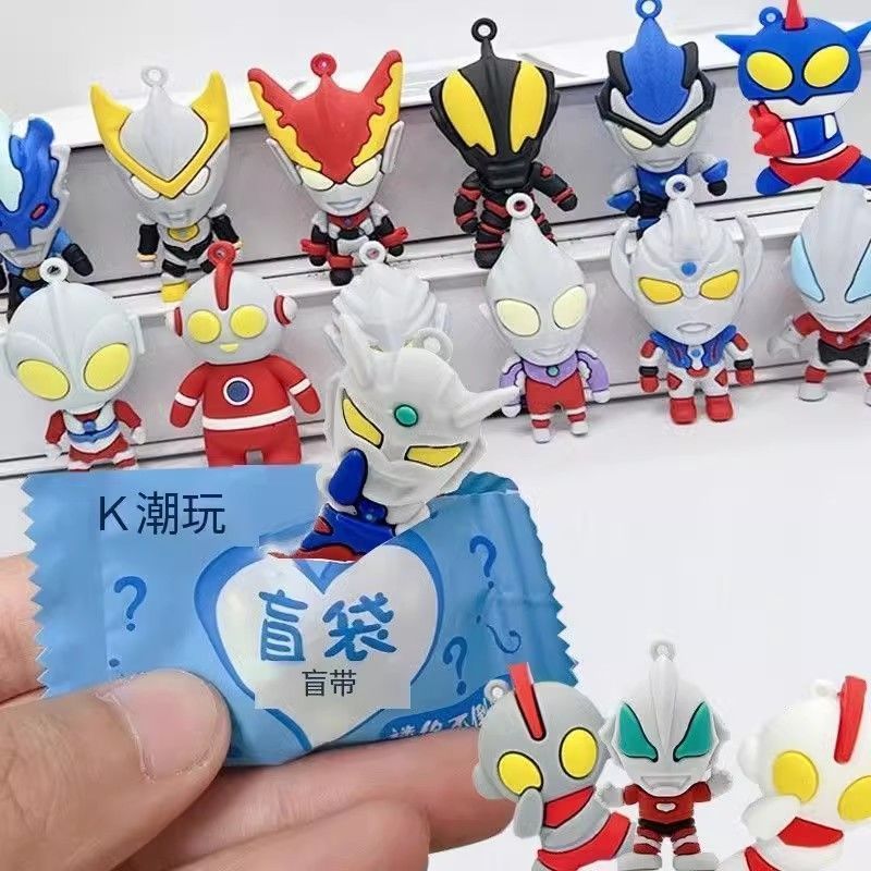 蛋仔派对盲袋三丽鸥奥特曼立体手办公仔可爱卡通软胶玩偶儿童玩具