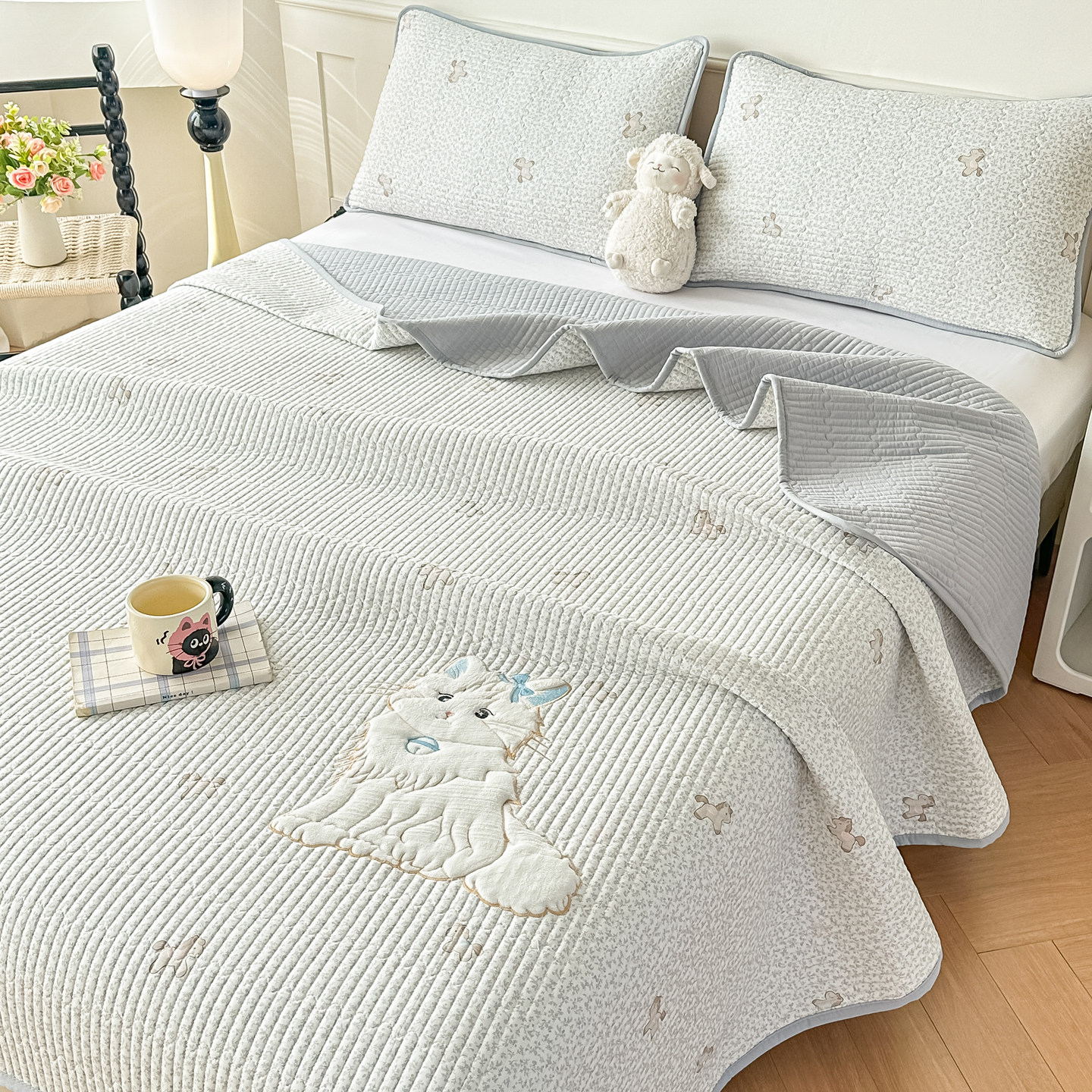 亲肤舒适贴布绣床盖单件家用防滑四季款卧室榻榻垫被加棉加厚床单