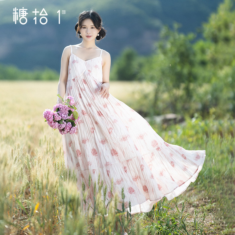 吊带连衣裙女2026夏玫瑰印花长裙