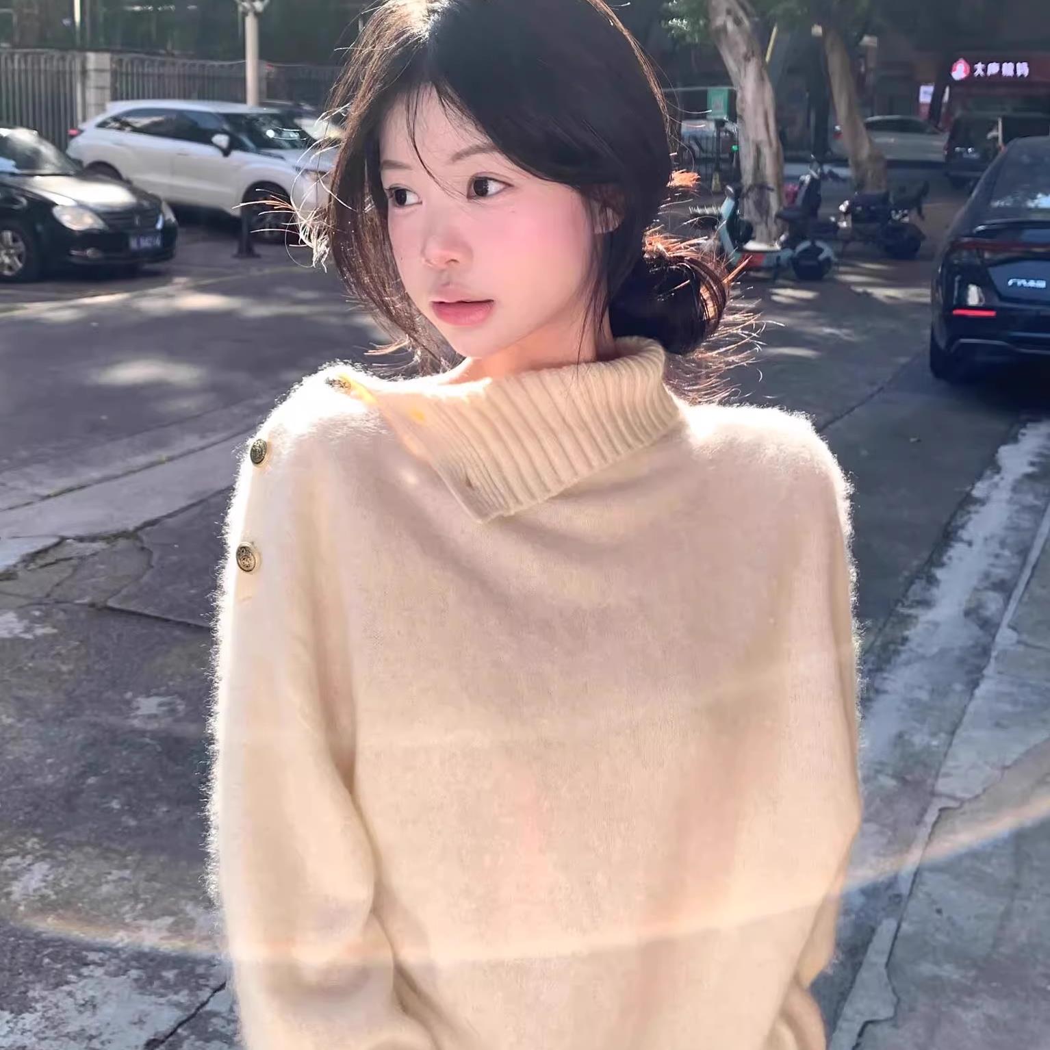 法式宽松高领保暖针织上衣秋冬新款马海毛不规则长袖毛衣女打底衫