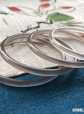 2026天然玛瑙手镯冰种荔枝冻白玉髓手镯女细圆条叮当镯烟灰色极细