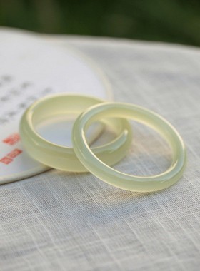 2026青白玉手镯女款年轻款天青冻天然冰种岫玉镯子生日礼物送女友