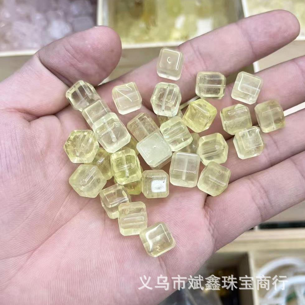 2025斌鑫珠宝 天然水晶散珠柠檬晶冰透体方糖单颗方块diy手链饰品