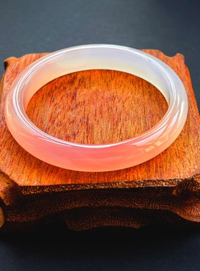 2026高冰种粉红色纯天然玉髓玛瑙手镯女款巴西马料半山半水高级感