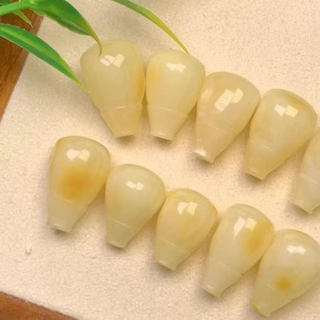 2026天然蜜蜡三通配饰白花蜡蜡质浓郁饱满文玩配件可塘珠宝产地