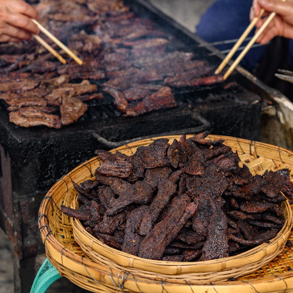 云南炭烤小黄牛干巴原味麻辣味80克牛干巴特产