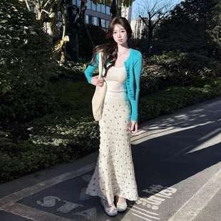 巨好看的多巴胺穿搭辣妹吊带连衣裙子女2026夏季新款显瘦套装长裙