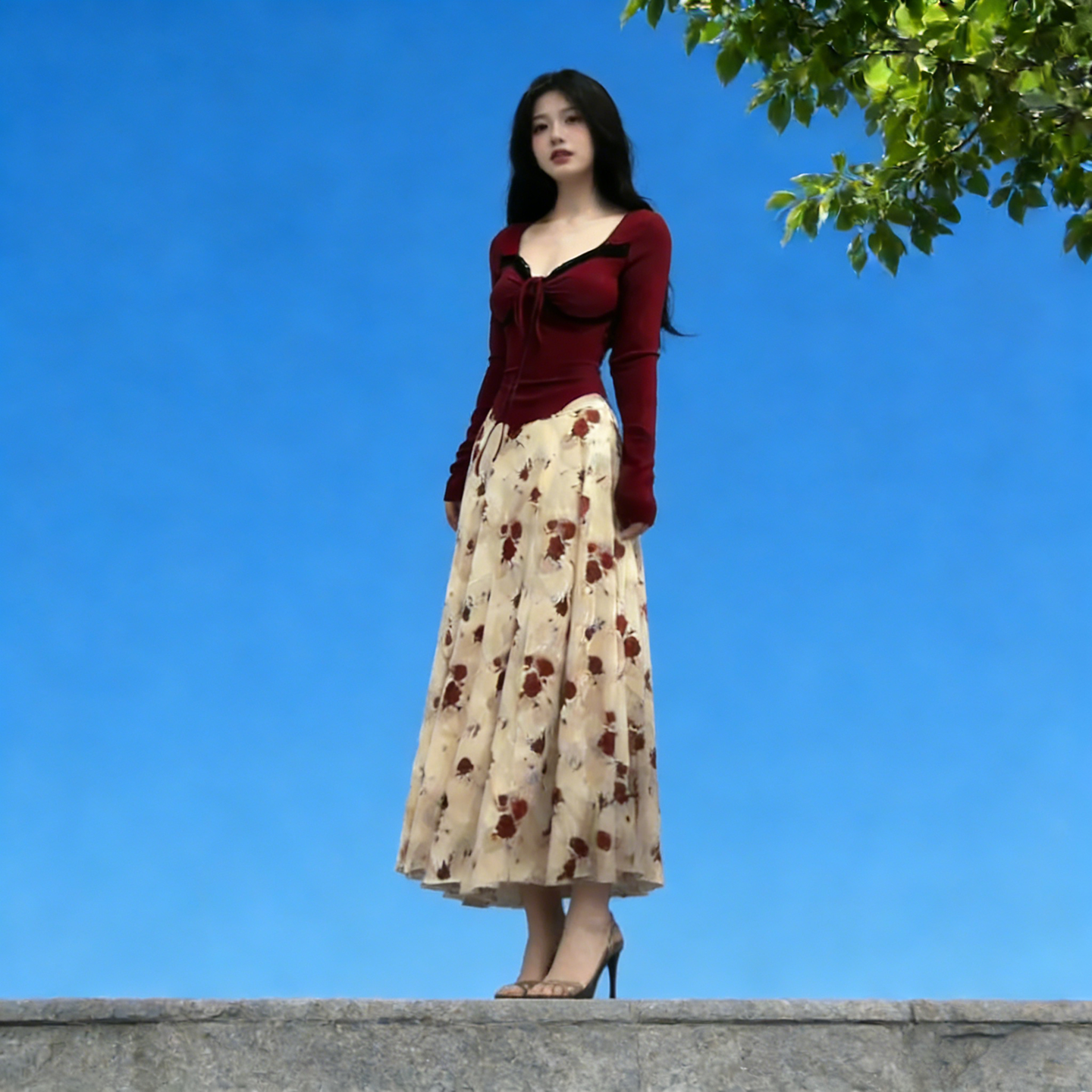 2026年新款新年战袍红色V领连衣裙女春季收腰显瘦气质套装长裙子,女装/女士精品,连衣裙,淘宝优惠券,粉丝福利购,淘宝优惠卷