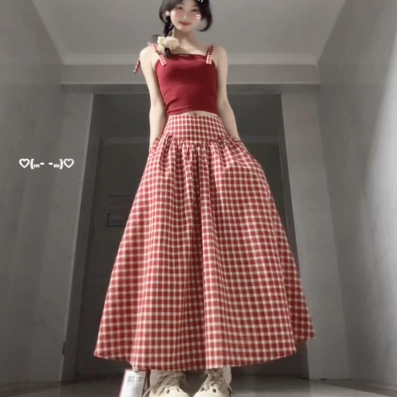 送运费险韩系温柔甜美风红色吊带