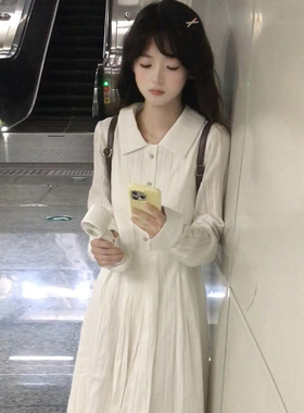 旅游度假风超仙减龄白色PLOL领泡泡袖连衣裙女早秋季气质修身长裙