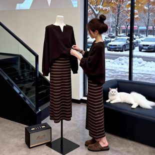小个子慵懒风针织毛衣连衣裙女2026春季新款松弛感显瘦套装长裙子