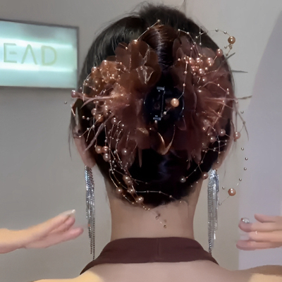 牡丹花羽毛流苏抓夹女