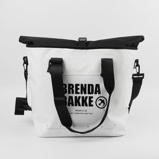 加厚单肩防水手提包斜跨单肩托特包户外海边大容量机车防雨防水袋