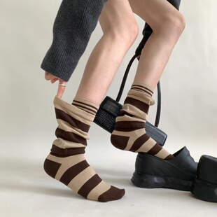 “不敢公开的”暖冬甄选双层拼接洋气喇叭口条纹堆堆袜少女春秋季