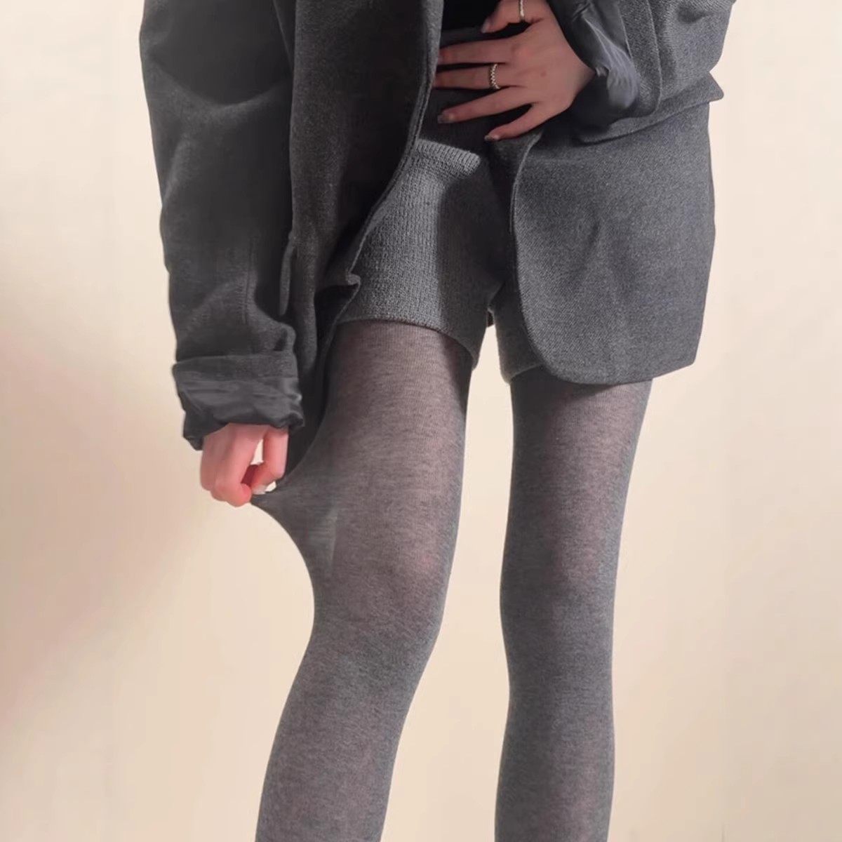 桑蚕丝+绵羊毛！微透袜裤早秋的神！miu系平纹短裙复古高级打底裤,女士内衣/男士内衣/家居服,连裤袜/打底袜,淘宝优惠券,粉丝福利购,淘宝优惠卷