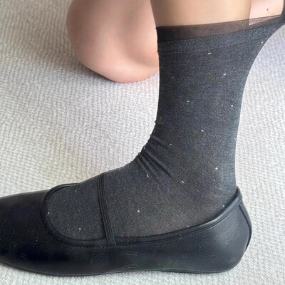 深色系小波点欧根纱袜子又甜又仙