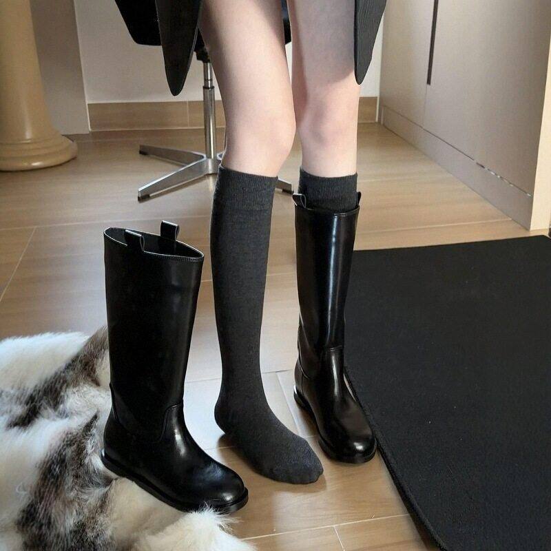 视觉显瘦小腿袜！生人勿近的“瘦削感！显瘦芭蕾风小腿袜女配靴子