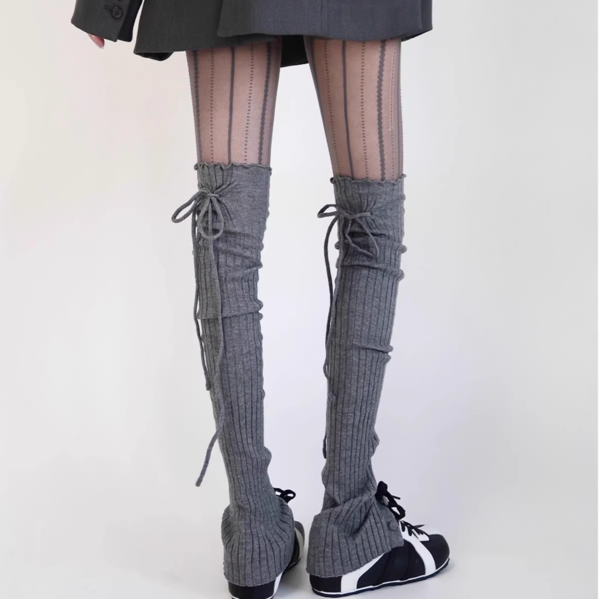 露思同款绑带袜套！配大衣丝袜~