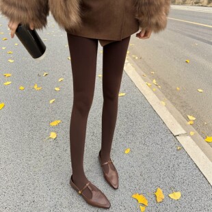 被今天的糖炒栗子美哭了！显贵不掉裆！秋冬哑光面料天鹅绒千金袜