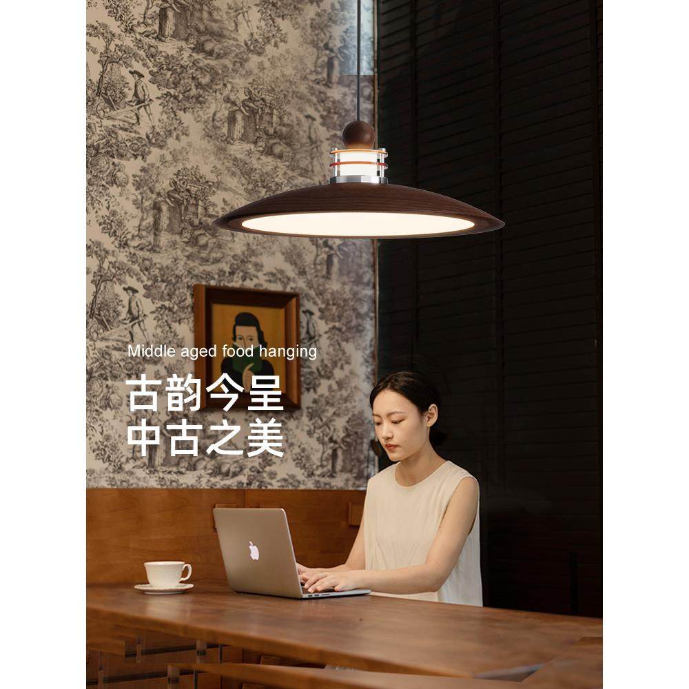 奥朵中世纪风格餐厅吊灯覆古风格餐桌餐厅灯高端2025新款全光谱灯