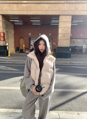 立领白色外穿棉服马甲女装冬季休闲宽松百搭黑色外套无袖坎肩上衣