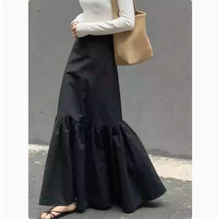 小黑裙 长款 春夏2025年新款 小个子高腰显瘦高级感黑色半身裙女时尚