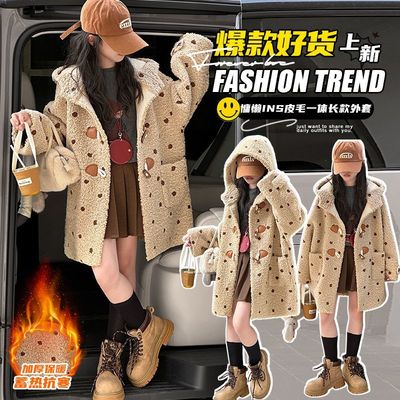 女童羊羔毛皮草外套中长款连帽羊角扣圆点毛绒绣花加厚保暖大衣