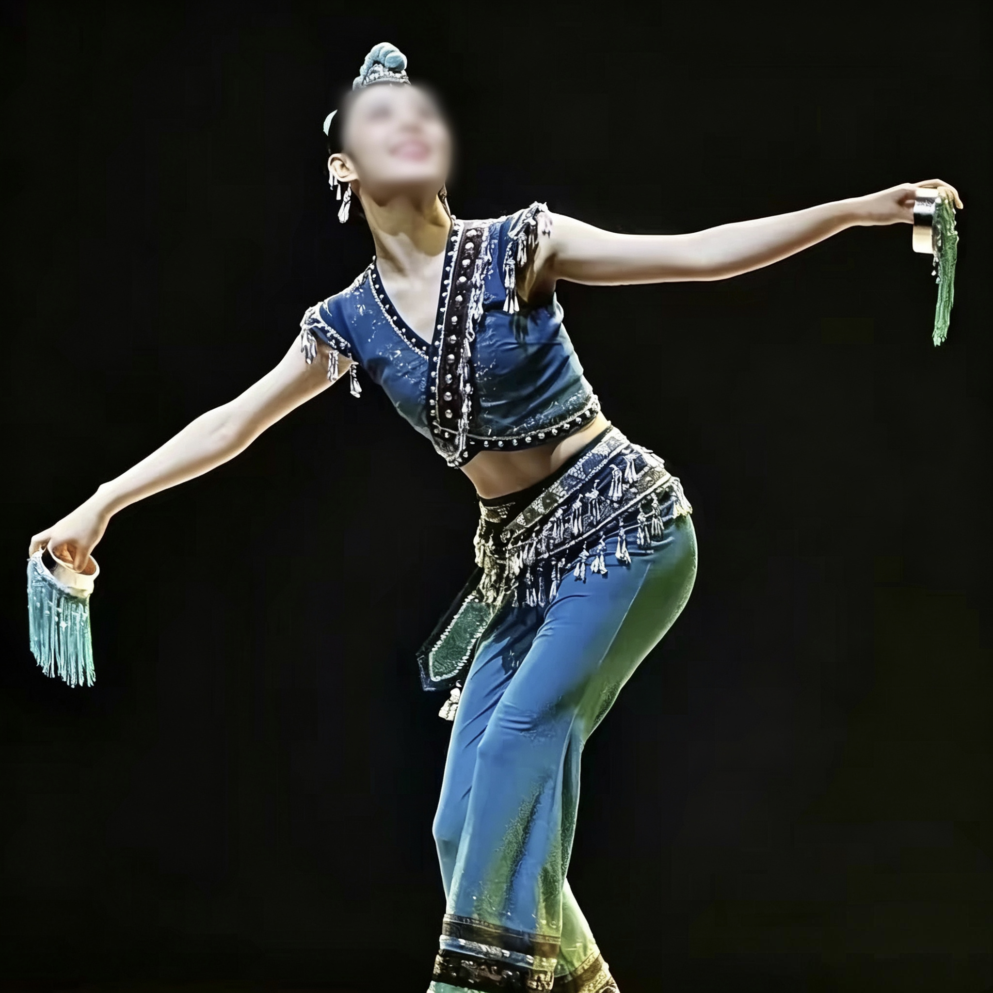 新款民族舞《沐光》同款演出服彝族独舞表演服艺考服舞蹈服定制
