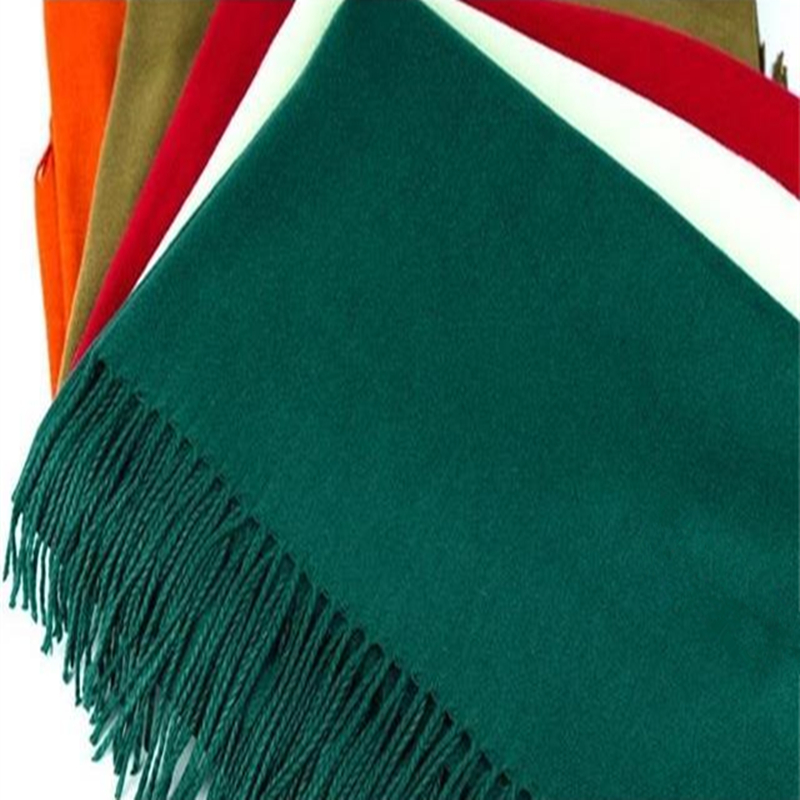 2025年新款墨绿色围巾披肩两用