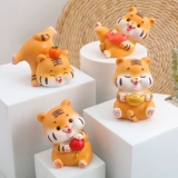 Творческий непослушный маленький тигр милый тигр интерьер ювелирные украшения тигр молодой зодиак -корзина мультфильм