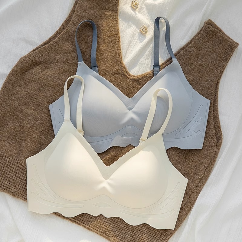 偲环琳【正品营销】内衣女薄款聚拢调整型3D果冻无痕文胸罩A1