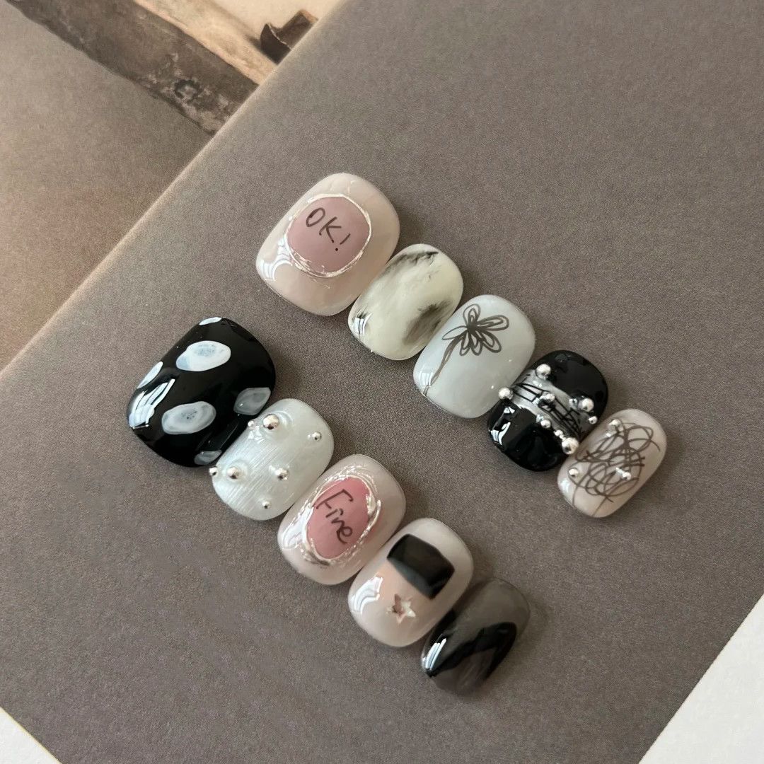 2025秋冬季爆款潮流手工穿戴甲网红风棕粉甜酷手工美甲短方圆软甲