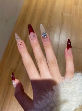 秋冬显白红色法式波点过年穿戴甲轻奢高级感气质手工美甲可拆卸