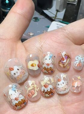 秋冬洛可可栗子蛋糕樱桃兔可爱卡通穿戴贴片显白短款可拆卸手绘风