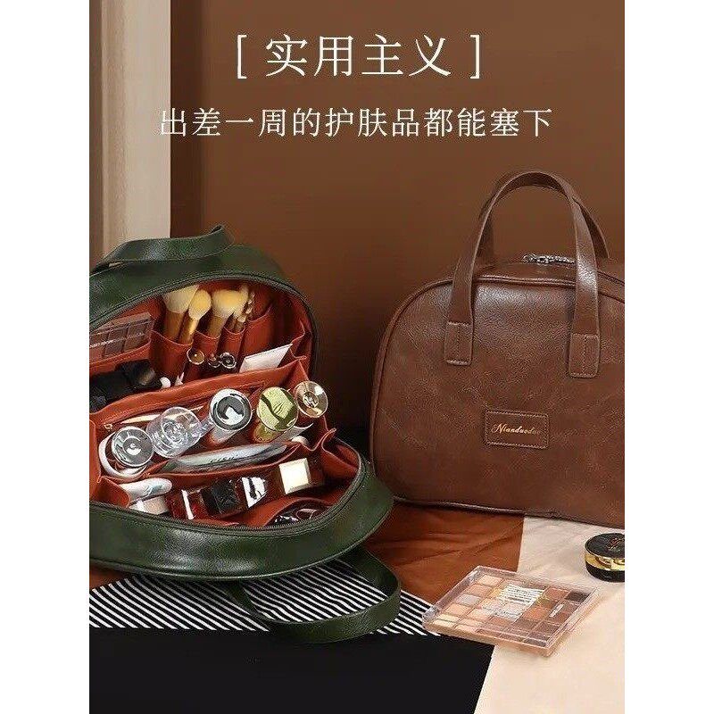 新款油蜡皮复古化妆包女大容量时尚高级感便携旅行护肤收纳包