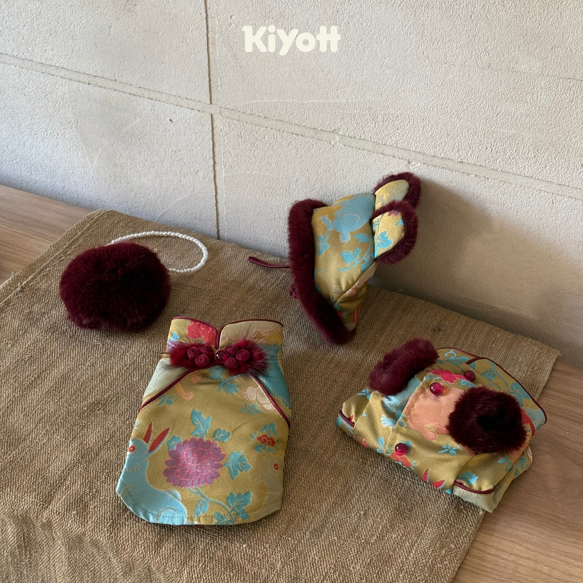 KIYOTT 年颂三件套秋冬加绒旗袍新中式新年红色喜庆狗狗宠物服装