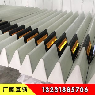 玻璃钢轮廓标柱式黄白片数字轮廓标百米桩公路三角夜间反光柱标桩