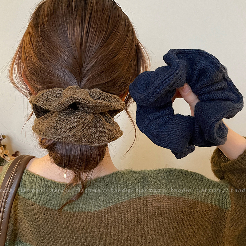 一眼就爱上的超温柔的毛线发圈