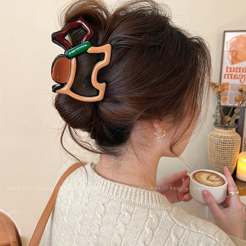 可爱卡通镂空拼色抓夹~嘎嘎好看