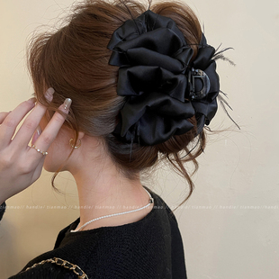 超饱满~羽毛云朵抓夹女高级感鲨鱼夹大号后脑勺发夹2025新款头饰