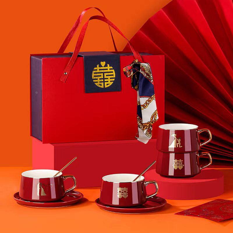 结婚精致礼物陶瓷咖啡杯碟情侣对杯新婚婚礼伴手礼盒礼袋定制
