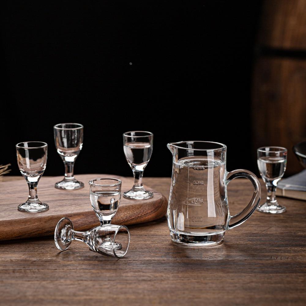青白酒杯玻璃酒杯家用小号一口杯2两烈酒子弹酒盅分酒器套装定制